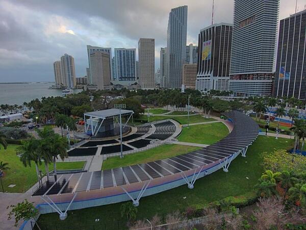 Fpl Solar Amphitheater At Bayfront Park 1